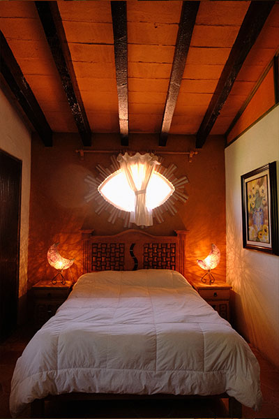 Villasmexiko-tepoztlan-hotel-villa4-interior-cama