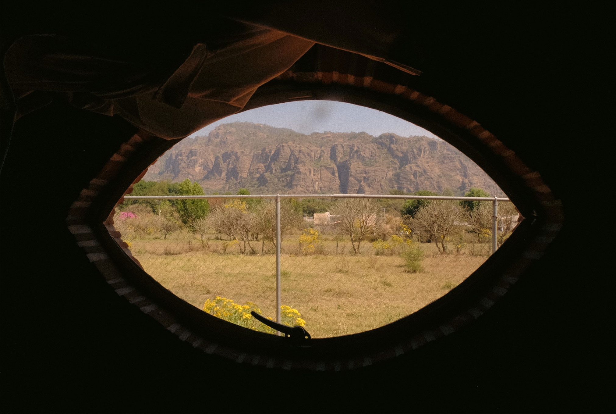 Villasmexiko-tepoztlan-hotel-villa4-interior-ojo