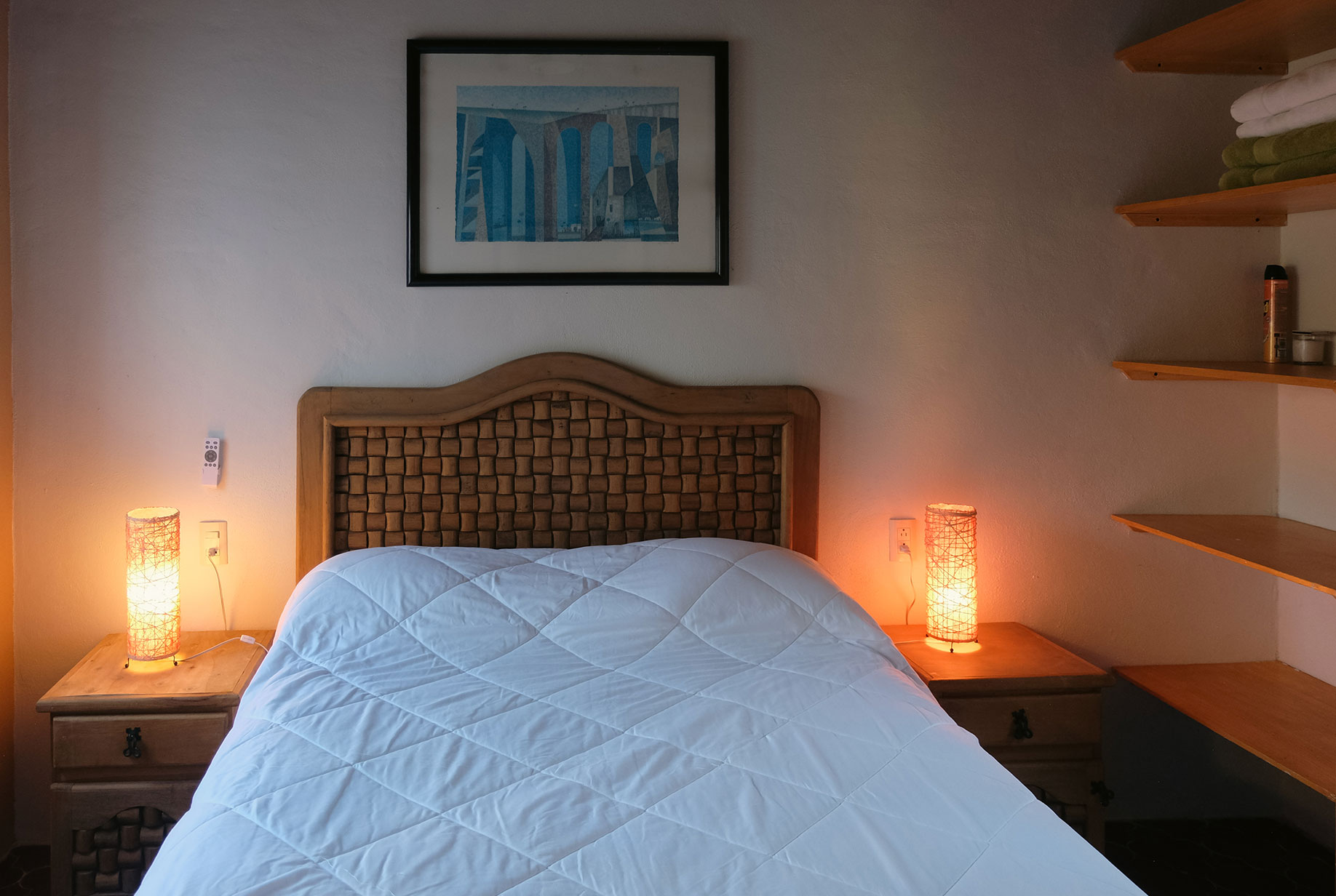 Villasmexiko-tepoztlan-hotel-villa7-interior-cama2