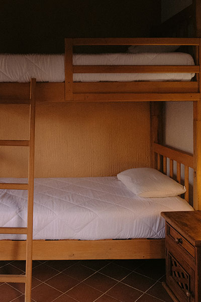 Villasmexiko-tepoztlan-hotel-villa8-interior-Literas1